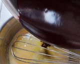 Foto langkah ke 4 dari resep Chewy Brownies ala Erlina Lim.
