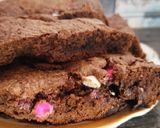 صورة لخطوة 5 من وصفة براونيز 🍫 يهبل 🤩 بنين🤤 على طريقة شهد حبيبتي 😘😍