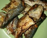 Foto langkah ke 1 dari resep Ikan Kembung Goreng Tumis Asam Manis #Dandelion.