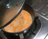 Foto langkah ke 4 dari resep Butternut Squash Soup (Sup Labu Kuning) - clean eat.
