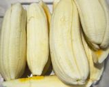 Foto langkah ke 1 dari resep Banana Roll Cheese.