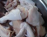 Foto langkah ke 1 dari resep Ayam Goreng Kremes.