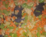 Foto del paso 2 de la receta: Pastel salado de verduras variadas (Drob de verdețuri variate)