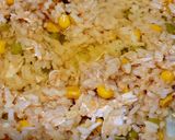 Фото кроку 3 до Смажений рис з овочами і куркою.