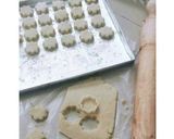 Foto langkah ke 4 dari resep Kue Kacang (Peanut Cookies).