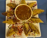 लेफ्ट ओवर नूडल्स से मेक ओवर नूडल्स स्प्रिंग रोल्स (noodle spring roll recipe in hindi) रेसिपी चरण 5 फोटो