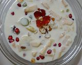 A picture of step 7 of Fruit cream bowl.