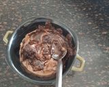 A picture of step 2 of Choco chips.