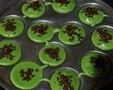 Foto langkah ke 3 dari resep Kue Cubit Pandan Anti Ribet (no mixer).