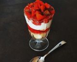 Foto del passaggio 11 della ricetta Cous cous dolce con crema allo yogurt e panna di cocco fragole 🍓e kiwi 🥝