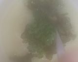 Foto langkah ke 3 dari resep Sayur bening Daun Kelor.