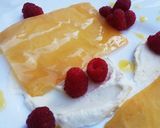 Foto del paso 7 de la receta Hojaldres de miel con mascarpone y frambuesas