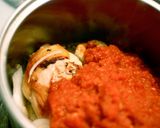 A picture of step 4 of Emirati Chicken Salona Recipe.