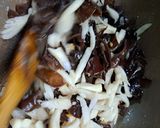 Foto langkah ke 2 dari resep Tumis Tahu Jamur.