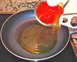 Foto del paso 4 de la receta: Hojaldre relleno de caballa y huevo