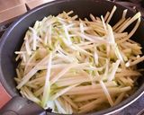 Hình bước làm 2 của món Su Su Xào Dầu Hào