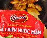 Hình bước làm 2 của món Đùi gà chiên mắm