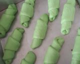 Foto langkah ke 3 dari resep Chigiri condens milk bread pandan.