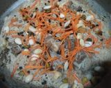 A picture of step 9 of Kabuli/afghani Pulao😋💛🍲.