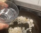 Foto del paso 2 de la receta: Tortilla de calabacín con patatas