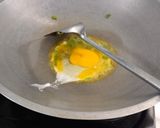 Foto langkah ke 2 dari resep Nasi Goreng Margarin.