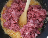 Foto del paso 5 de la receta: Empanadas de carne cortadas a cuchillo
