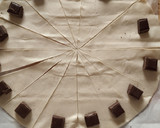 Foto del paso 1 de la receta: Croissant de chocolate