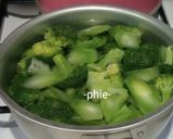 Foto langkah ke 4 dari resep Chicken teriyaki with boiled broccoli.