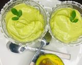 A picture of step 3 of Avocado smoothie🥑.