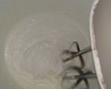 Foto langkah ke 5 dari resep Vanilla Oreo Ice Cream.