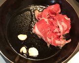 Foto langkah ke 2 dari resep Kubis tumis Daging Sapi.
