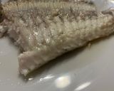 Foto del paso 3 de la receta: Rodaballo al horno con guindilla y ajo