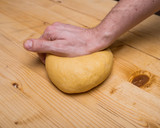Szalagos farsangi fánk recept I recept fázis 3 fotója
