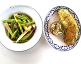 รูปขั้นตอนการทำที่ 4 ของ ผัดผักง่ายๆกับไข่เจียวกุ่ยช่าย🥚🍳🥬🥦🌶️🧄