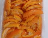Foto langkah ke 2 dari resep Homemade Candied Orange Peel.