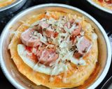 Foto langkah ke 3 dari resep Pizza Mini Ekonomis.