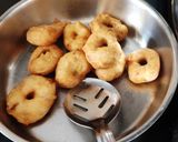 A picture of step 4 of Pearl Millet soft vada.