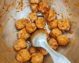 A picture of step 1 of Soya Manchurian.