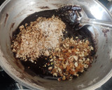 ராகி நட்ஸ் லட்டு (Ragi Nuts laddu recipe in tamil) ரெசிபி ஸ்டேப் 8 புகைப்படம்
