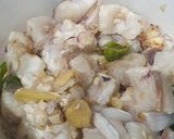 Foto langkah ke 3 dari resep Sop Fillet Kakap Kuah Kuning.