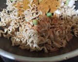 2 मिनट आटा मैगी(2 minits aata maggi recipe in hindi) रेसिपी चरण 1 फोटो