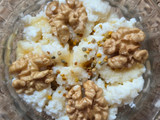 Postrecito de ricota o requesón con polen corbicular y miel de abejas 🐝🍯más nueces en solo un minuto