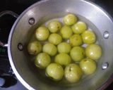 A picture of step 1 of Khatte meethe Amla.