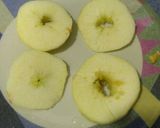 A picture of step 4 of Apple Jalebi.