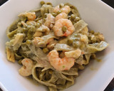 Foto del paso 4 de la receta: Tagliatelli con gambas en salsa de queso azul