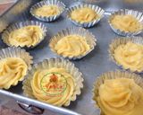 Foto langkah ke 3 dari resep Soes with vanilla vla 🍰.