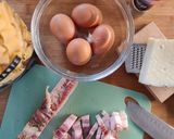 A picture of step 1 of Carbonara with Pecorino Crisp.