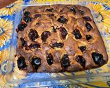 Une image de l'étape 13 de Gâteau aux prunes et fruits confits au rhum.