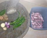 Foto langkah ke 1 dari resep Balado Cumi Cabe Hijau.