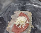Foto langkah ke 4 dari resep Chicken Cordon Bleu.